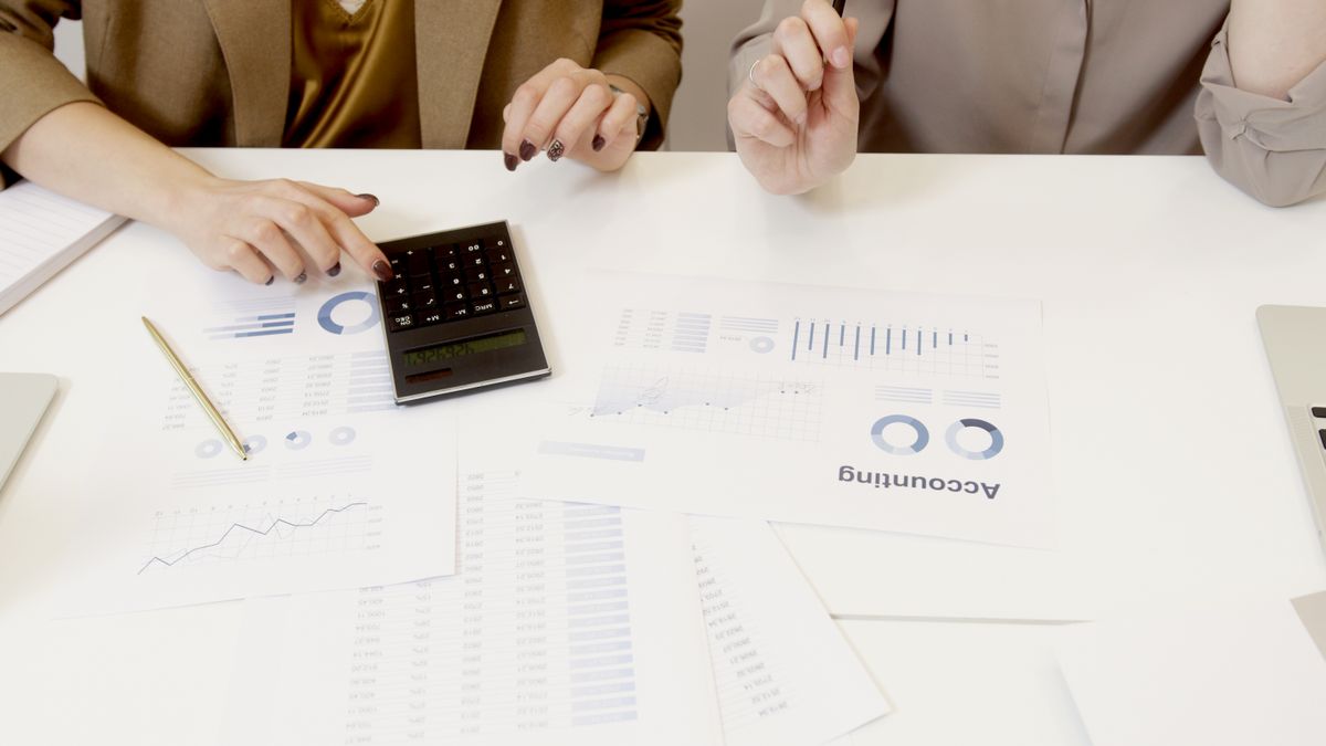 Finance & Accounting